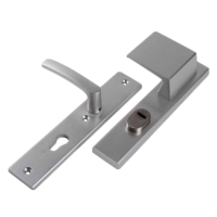 AMI veiligheidsbeslag duwer/kruk PC 55 RS met kerntrekbeveiliging (rechthoekig) - SKG*** AMI veiligheidsbeslag duwer/kruk PC 55 RS met kerntrekbeveiliging (rechthoekig) - SKG***