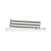 AXA Curve Plus krukstift (8x130) en set bouten (3x M6x80) voor deurdikte 64 tot 74 mm AXA Curve Plus krukstift (8x130) en set bouten (3x M6x80) voor deurdikte 64 tot 74 mm
